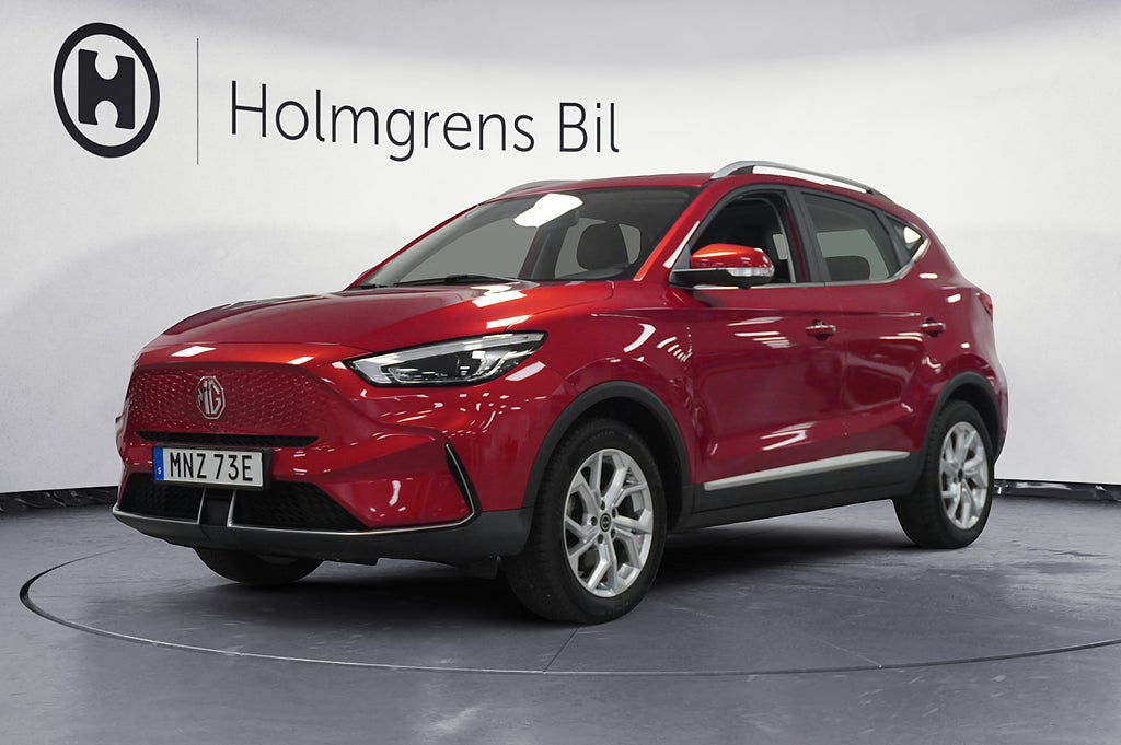 MG ZS EV 0,65% ränta Luxury Pano 360 CarPlay