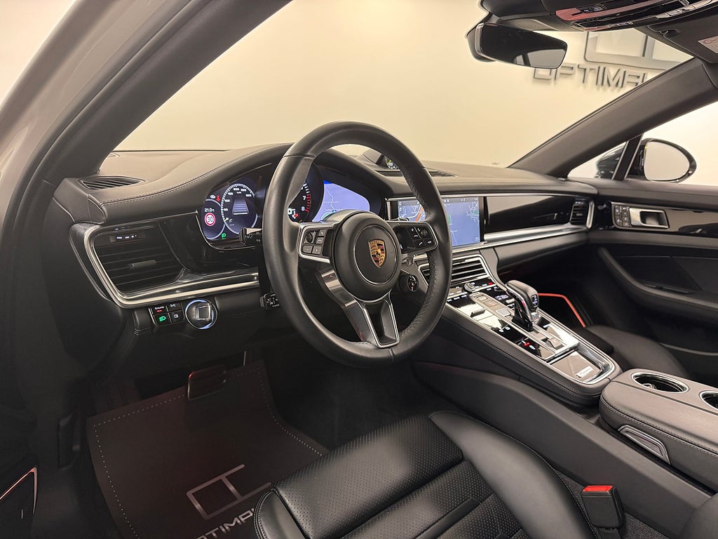 Porsche Panamera 2017 - miniatyr 6