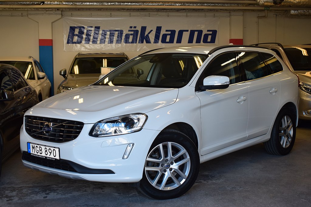 Volvo XC60 D4 AWD Momentum D-VÄRM/ FULLSERV/ S&V/ KAMERA