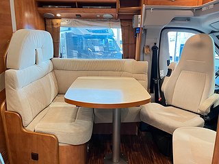 Husbil-halvintegrerad Carthago CHIC C-LINE T 4.3 9 av 24