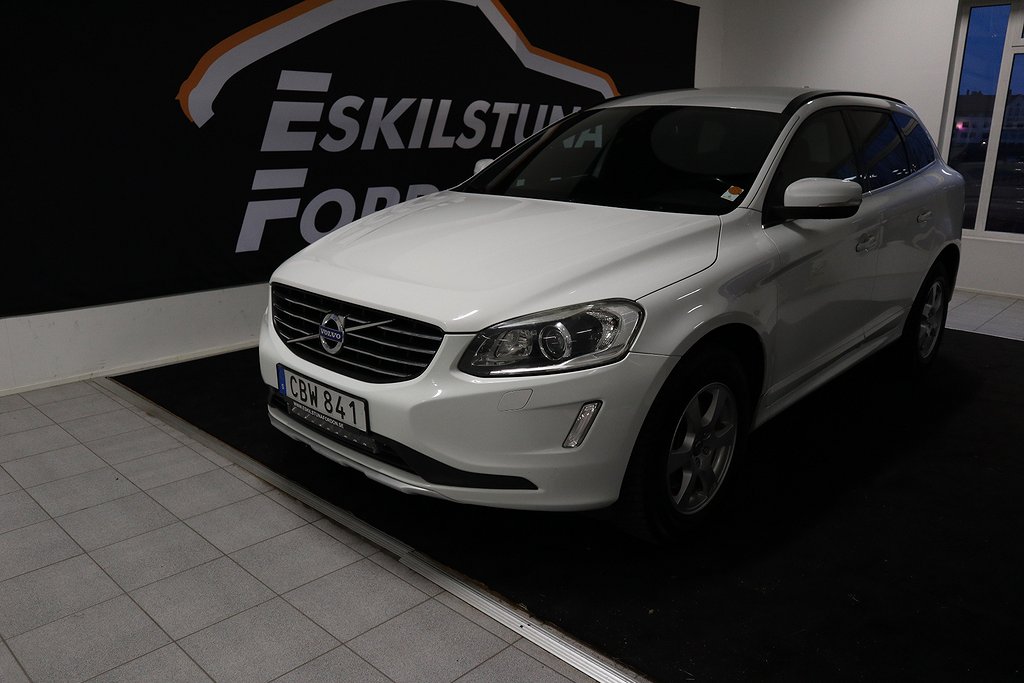 Volvo XC60 D4 Momentum 181 HK Manuell Dieselvärmare Drag 