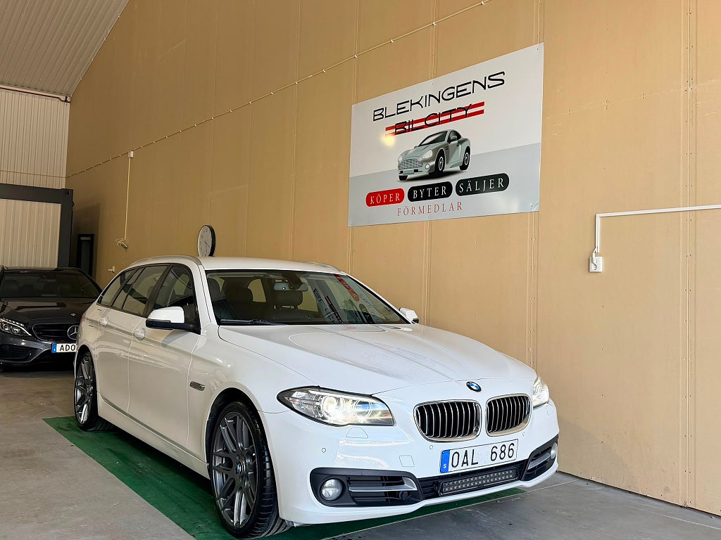 BMW 520d xDrive Touring Steptronic Dragkrok Helskinn 20-tum