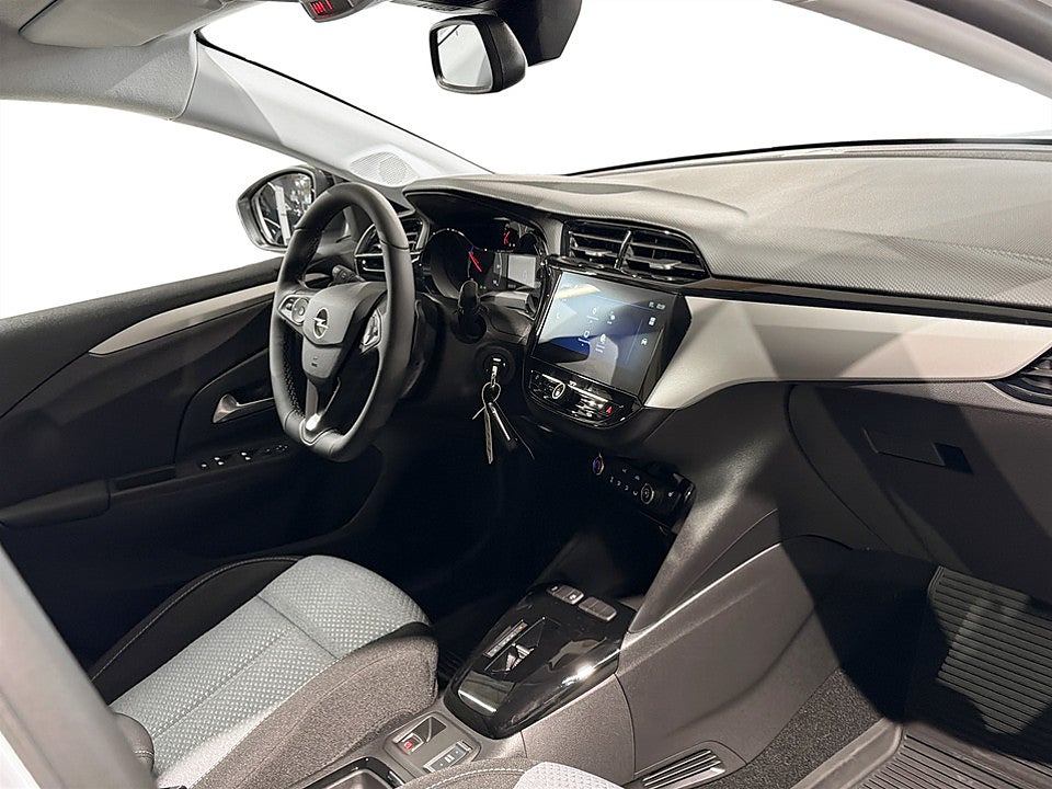 Bild på Opel Corsa GS Hybrid 100hk - OMGÅENDE LEVERANS!