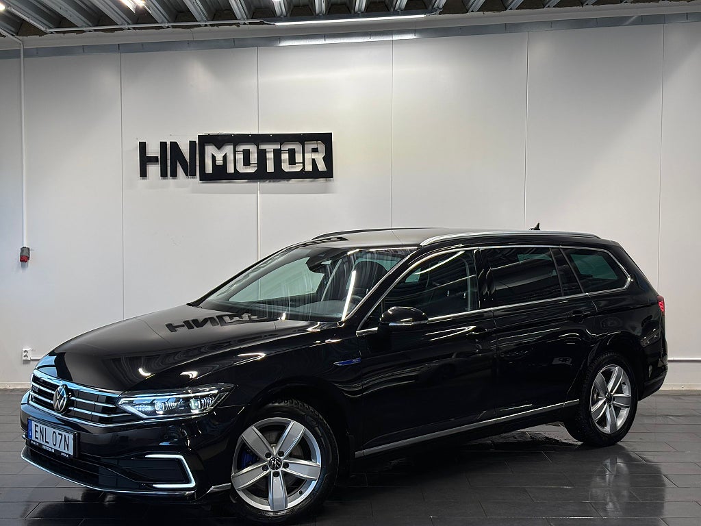 Volkswagen Passat Sportscombi GTE 1.4 TSI |MOMS|1Ägare|NAVI|BKam|LågSkatt