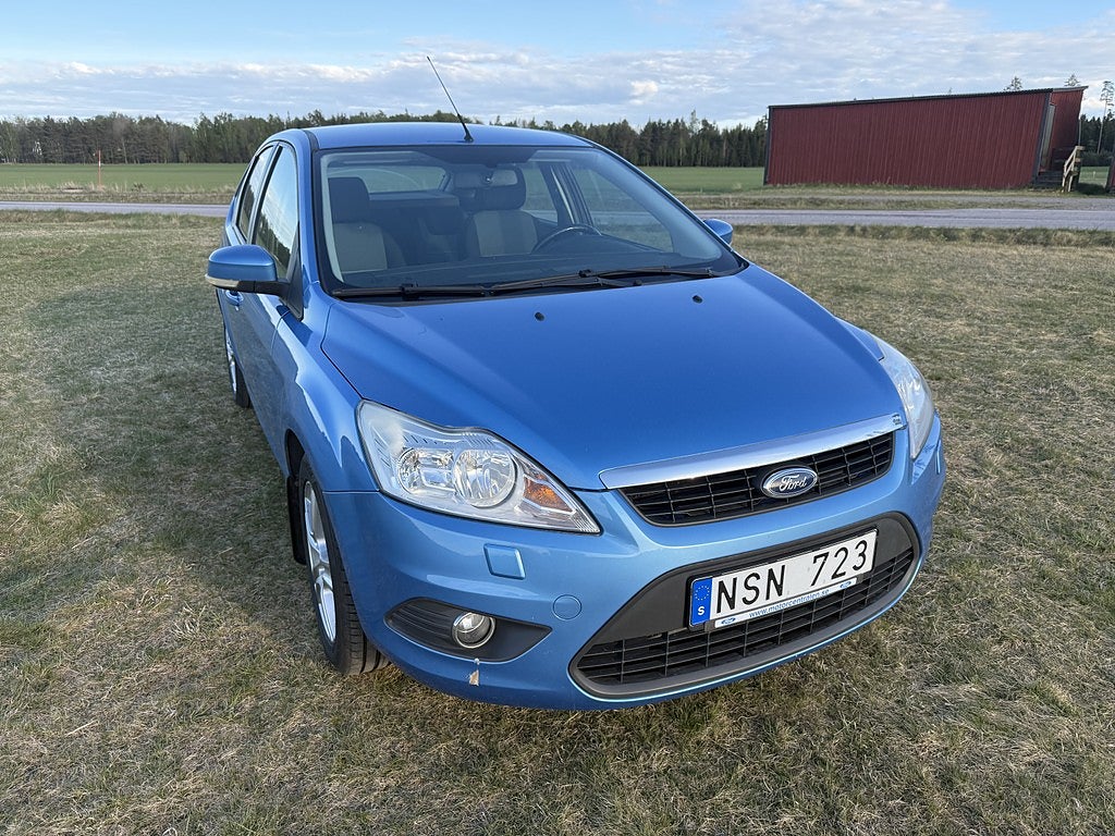 Ford Focus 5-dörrars 1.6 TDCi Platinum Euro 5
