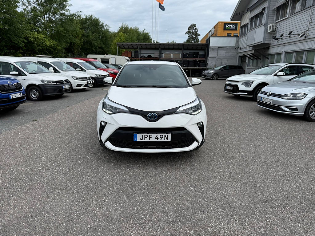 Toyota C-HR HYBRID CVT ACTIVE EU6 AUT B-KAMERA VÄRMARE V-HJUL MOMS
