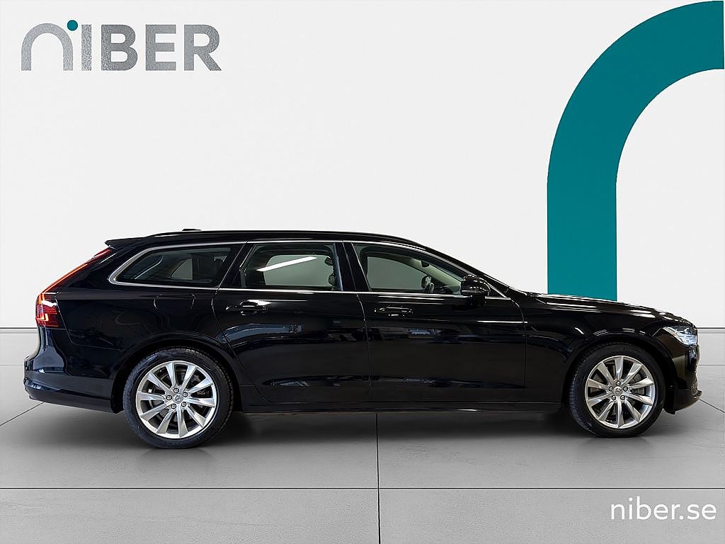 Volvo V90 B4, Momentum, Läder, MOMS, 1 brukare