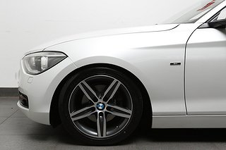 Halvkombi BMW 120 8 av 23