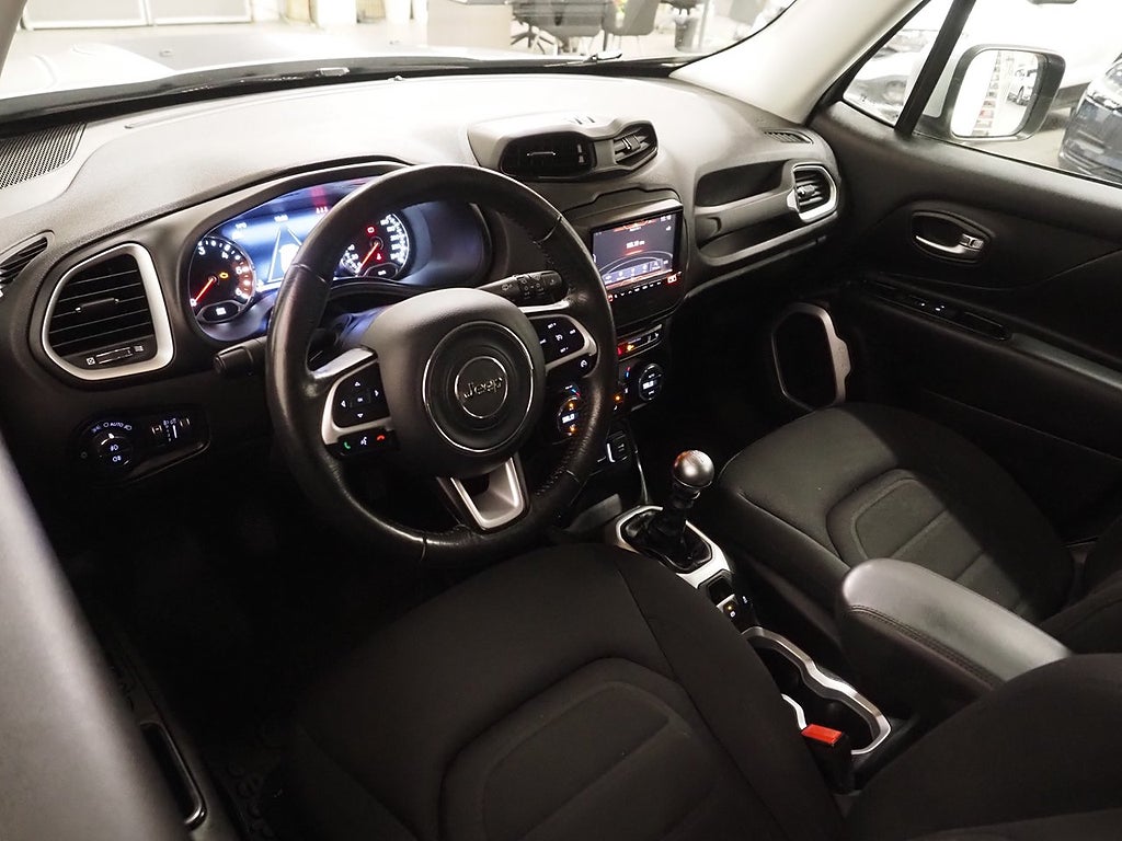 Jeep Renegade 2.0 CRD 140hk 4WD Limited | Dragkrok | Rattvärme | 2015