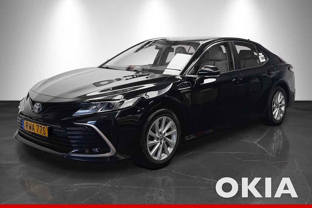Toyota Camry Hybrid CVT Executive Navi Kamera MOMS