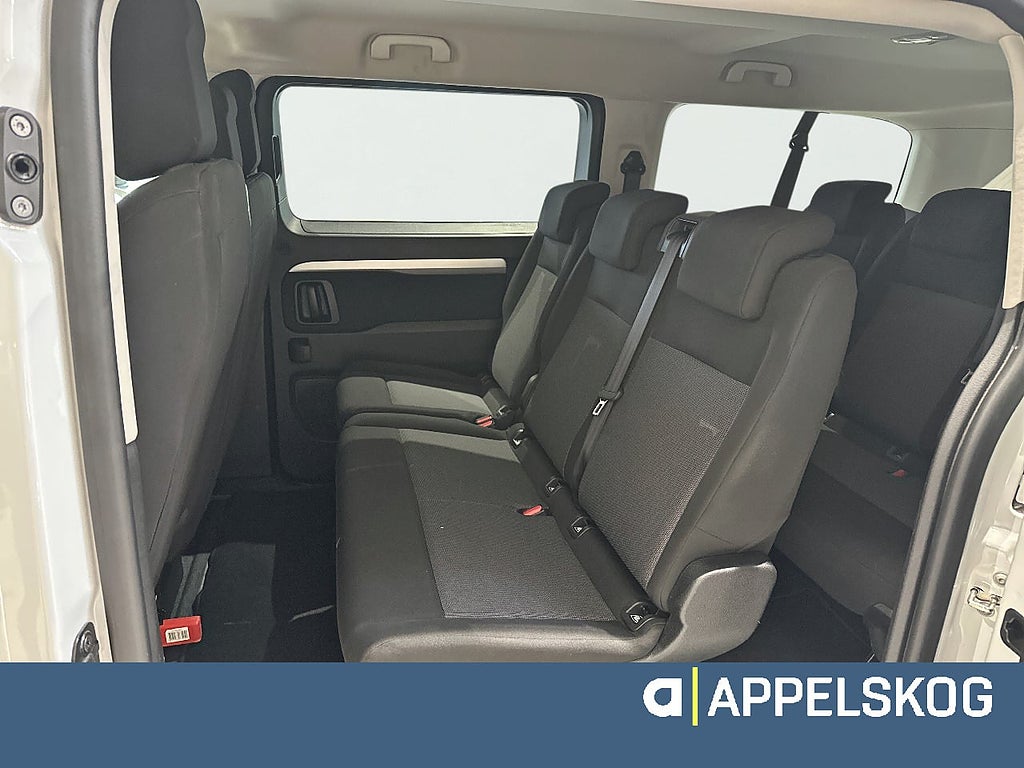 Bild på Peugeot e-Traveller Business L3 75KW/h 9-Sits 