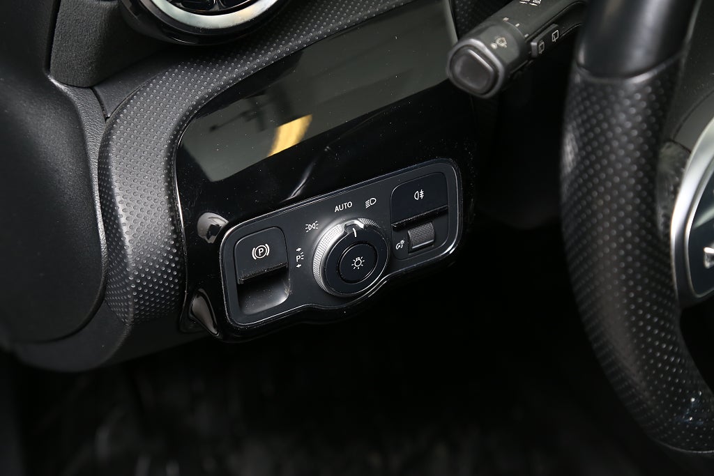 Mercedes-Benz A 180 AMG Line Kamera Apple Carplay Drag 2019