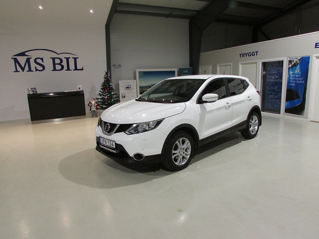 Nissan Qashqai 1.6 dCi DPF Euro 5 KAMERA NAVI DRAG KROK