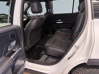 Mercedes-Benz GLB 200 d 4MATIC  7-sits S&V-hjul/Burmester/Kamera/Drag