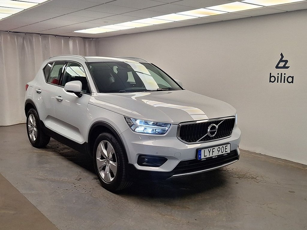 Volvo XC40 D3 FWD Momentum Edition/ Backkamera/ Värmare/ Navi