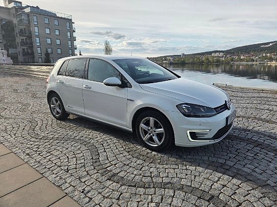 Volkswagen Golf GTE 1.4 TSI ACT GTE Euro 6