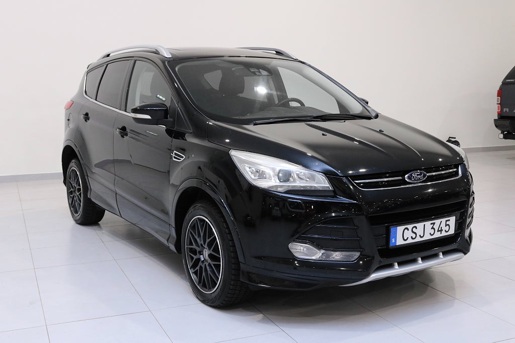 Ford Kuga 1.6 EcoBoost AWD Automat Titanium Plus / Dragkrok / Pano
