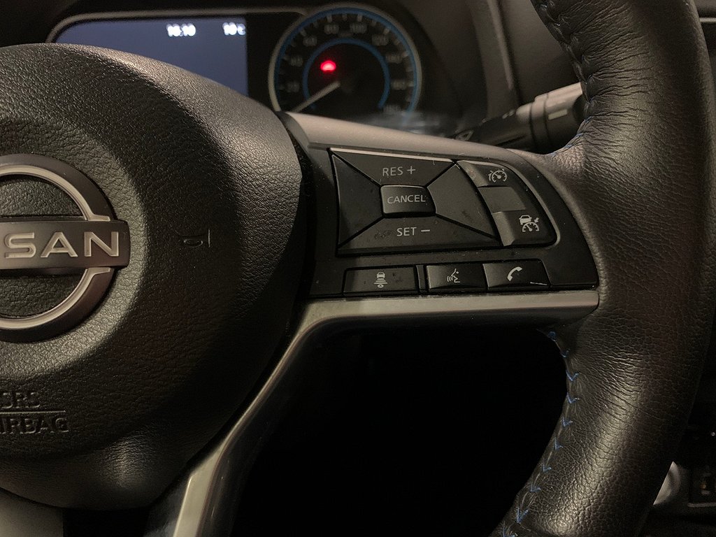 Nissan Leaf N-Connecta|40kWh|Värmepump|360 kamera 2022