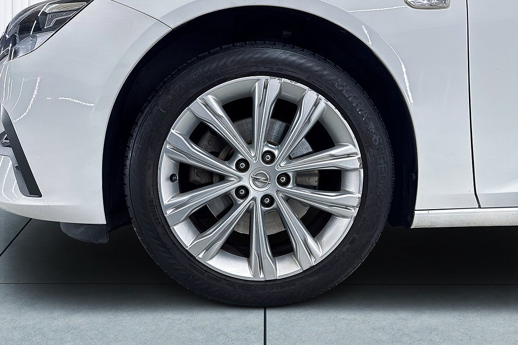 Opel Insignia 2021