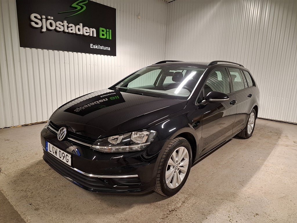 Volkswagen Golf SC 1.5 TSI GT DSG Värm Fjärr Inf. Drag Kamera 1 ägare