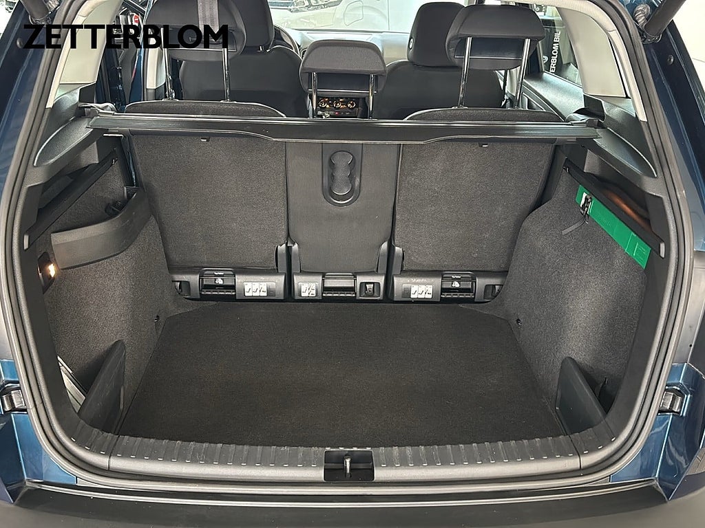 SUV Skoda Karoq 13 av 15