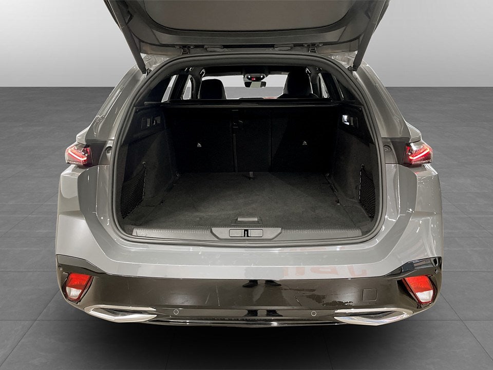 Bild på Peugeot 308 SW GT 1.2 PT 130hk Aut - B-KAMERA, ELSTOL