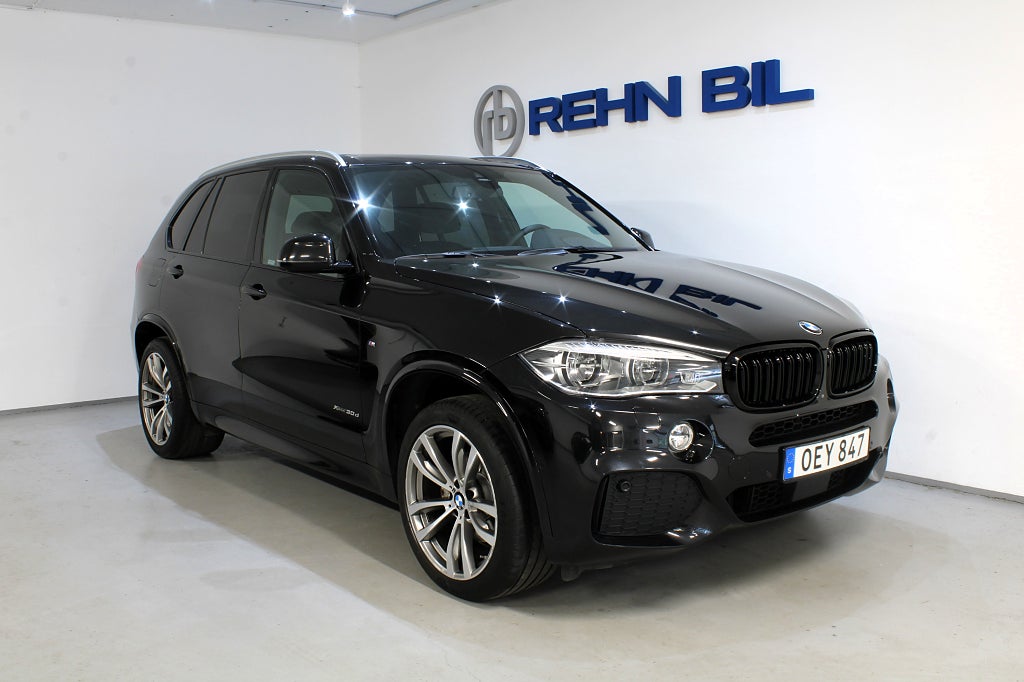 BMW X5 xDrive30d M Sport innovation Panorama Värmare 