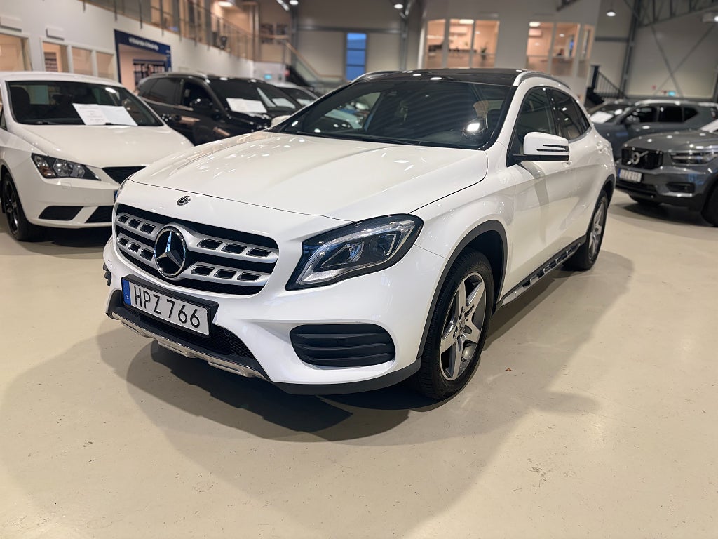 Mercedes-Benz GLA 200