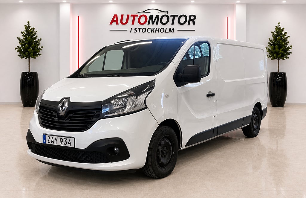 Renault trafic Skåpbil 2.7t 1.6 dCi L2 3 sits Dragkrok 1 Ägare  Euro 6