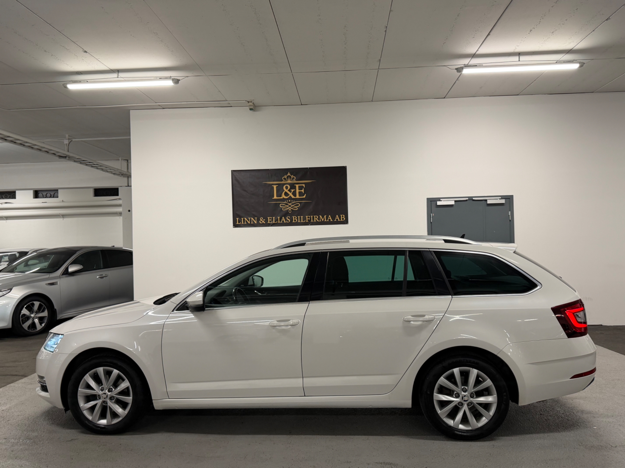 Skoda Octavia 2018, bild 7/48