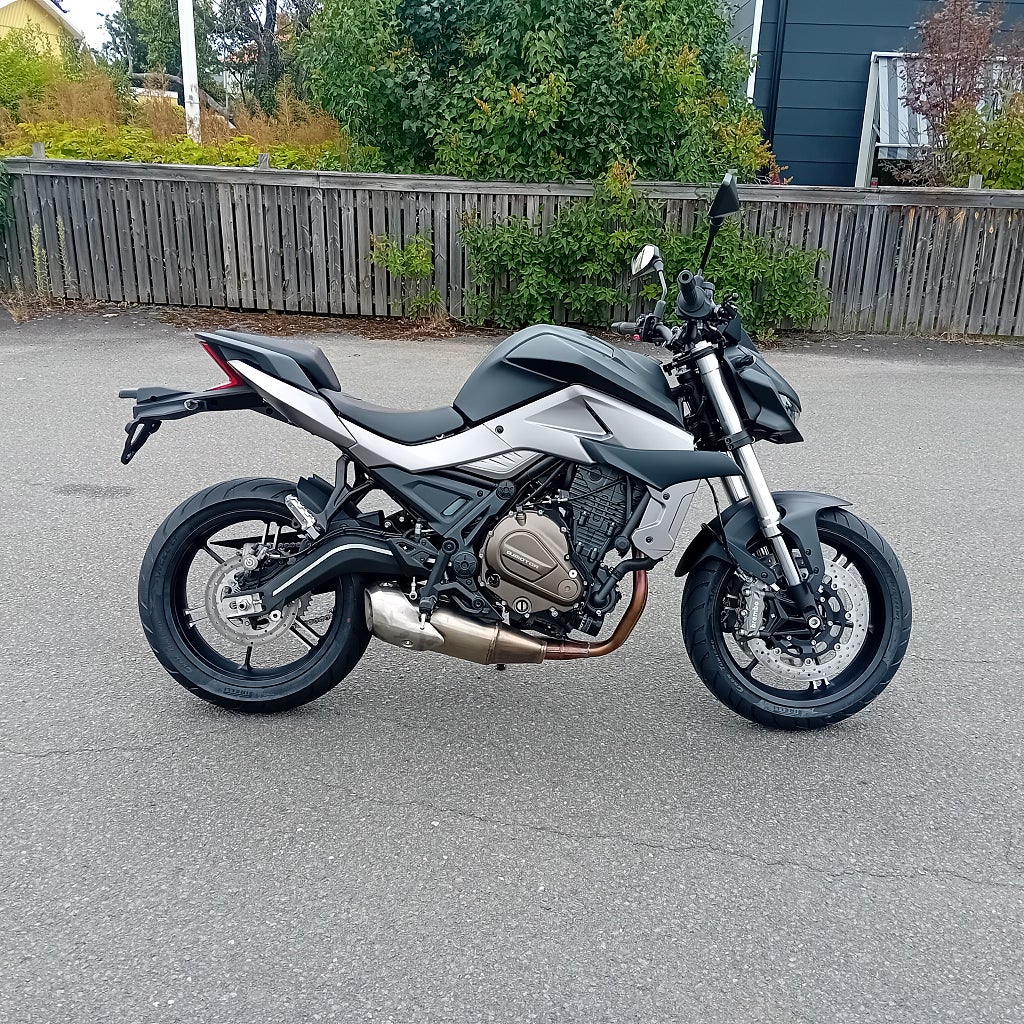 QJ Motor SRK 700 // 5 ÅRS GARANTI