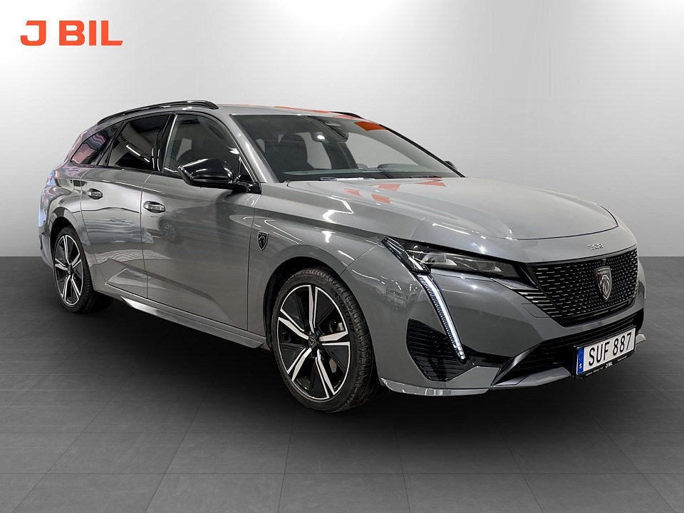 Bild på Peugeot 308 SW GT 1.2 PT 130hk Aut - B-KAMERA, ELSTOL