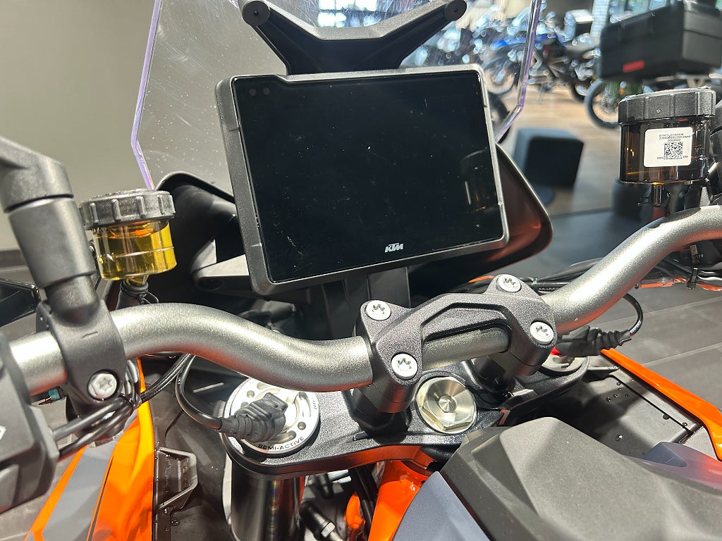 KTM 1290 SuperDuke GT /3,45%/Techpack/Sidosväksor/787 mil