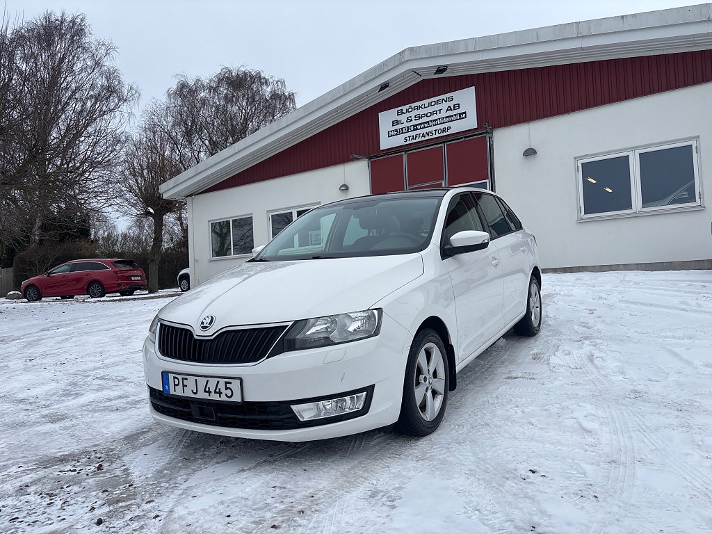 Skoda Rapid Spaceback 1.2 TSI Euro 6 / Panoramatak