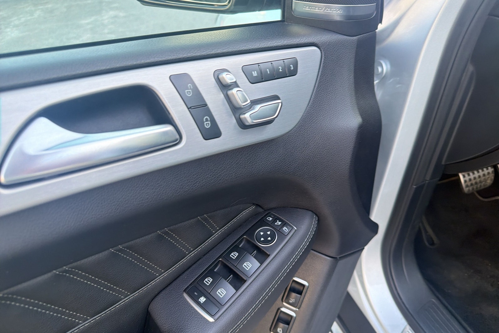 Mercedes-Benz GLE 450 AMG 4MATIC Coupé Sport Edit Värmare HUD Luftfj Drag 2016 - miniatyr 17