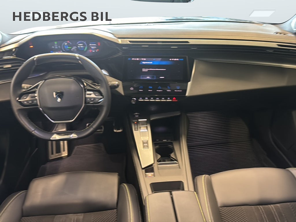 Peugeot 408 GT PHEV 225HK thumbnail