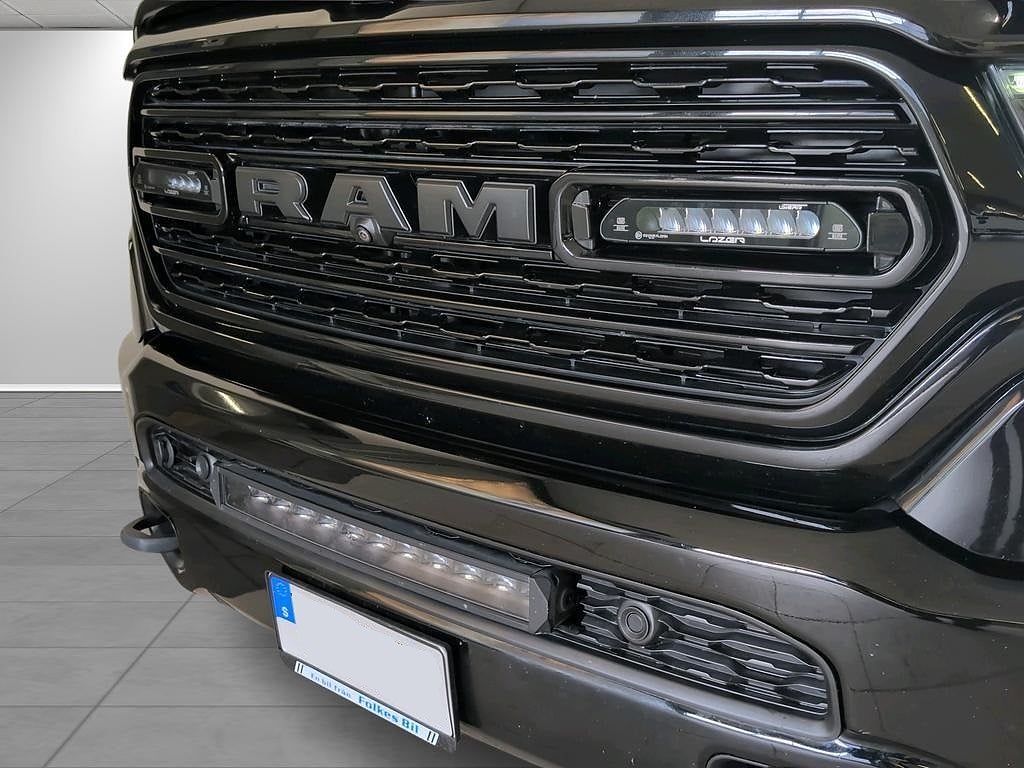 Dodge RAM 1500 Limited Night Edition 5.7L V8 HEMI Lågskatt