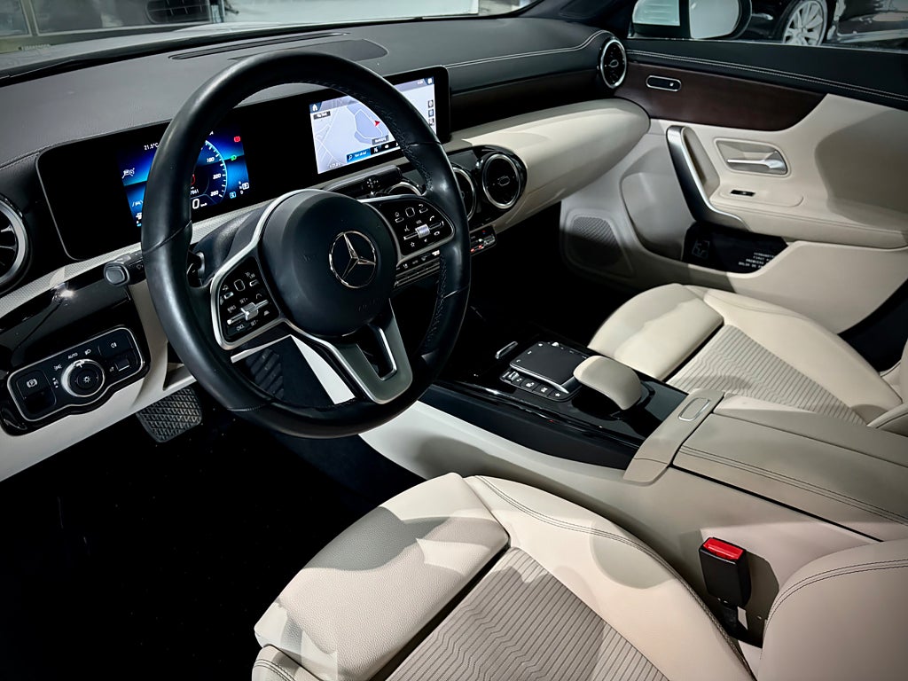 Mercedes-Benz CLA 200 Shooting Brake 7G-DCT Krok - bild 7