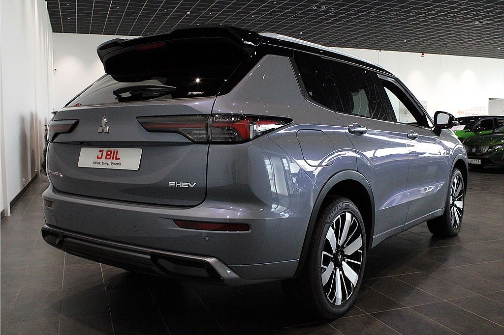 Bild på Mitsubishi Outlander Instyle Plug-In Serviceavtal & V-hjul*