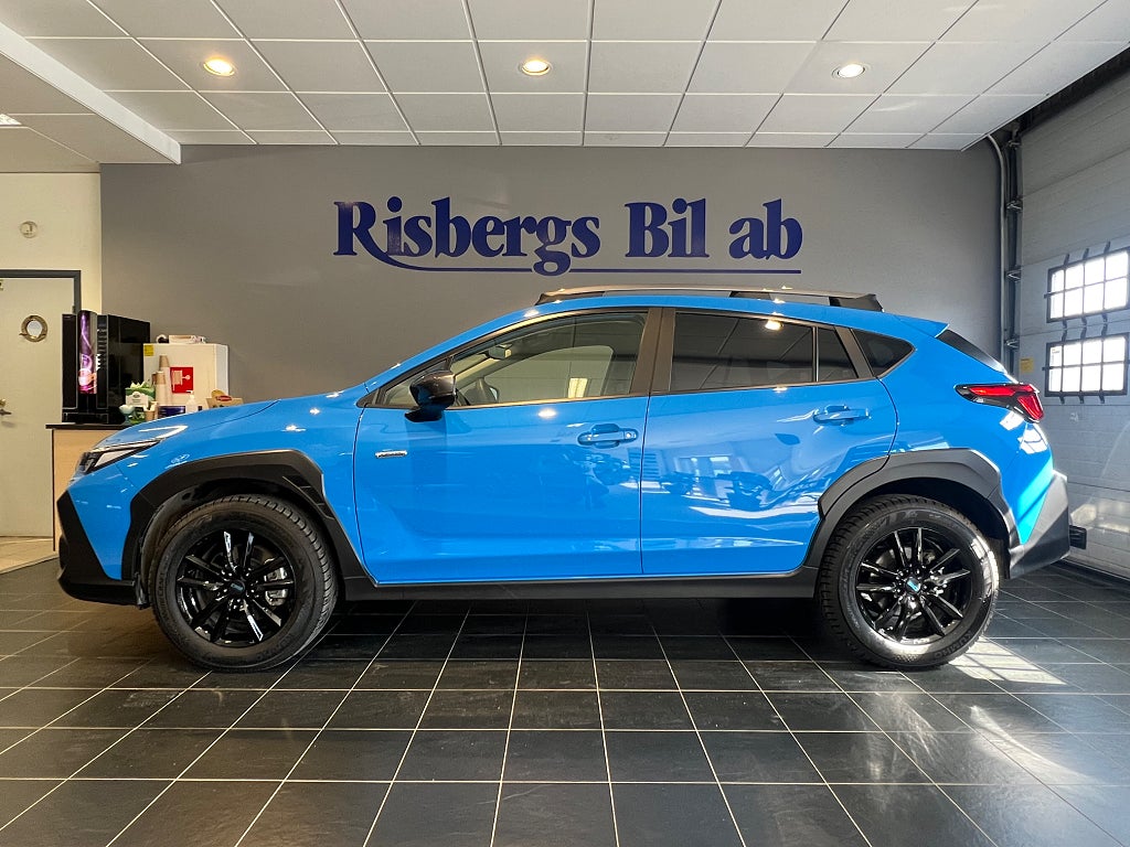 Subaru Crosstrek e-Boxer X-Fuel LIMITED LÅG SKATT & V-HJUL!!