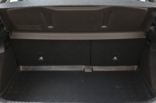 Halvkombi Hyundai i20 11 av 22