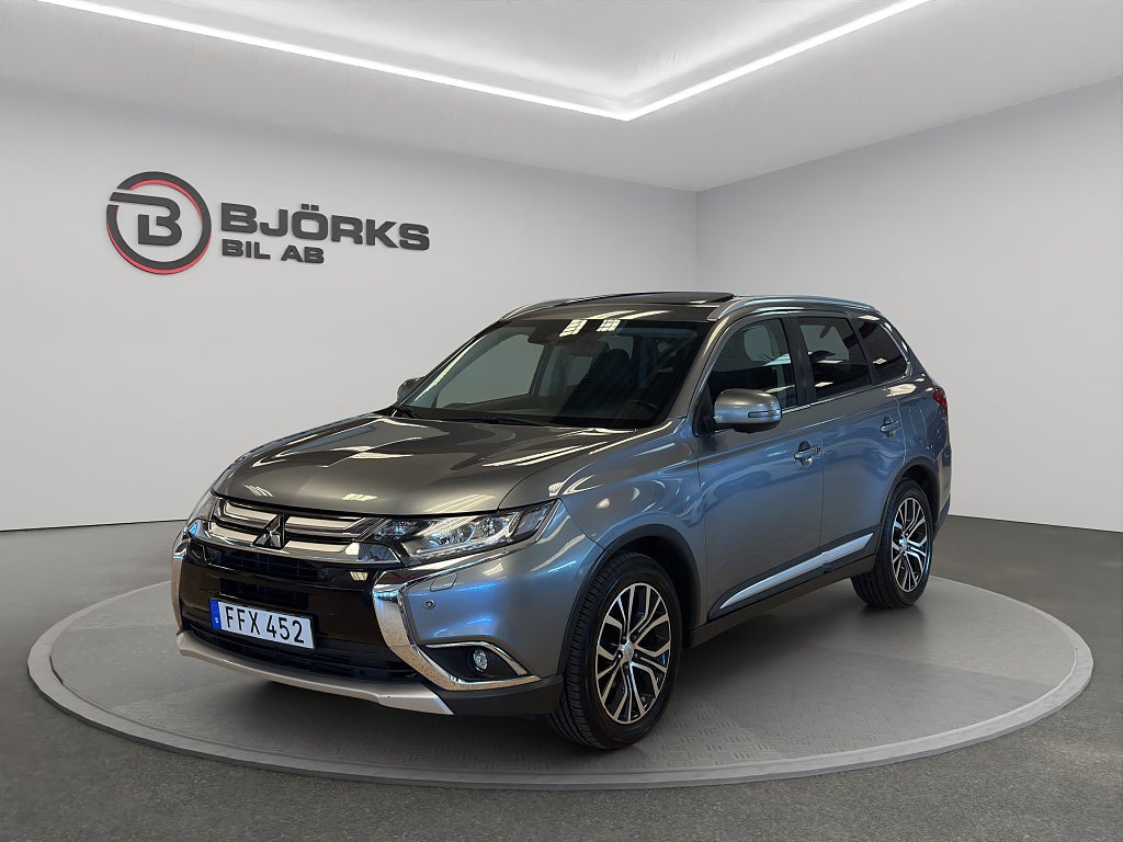 Mitsubishi Outlander 2.2 Di-D 4WD Business 7-Sits Drag Nyservad 150hk
