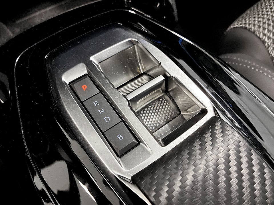 Bild på Peugeot e-2008 GT 50kWh 136hk Aut B-KAMERA NAVI