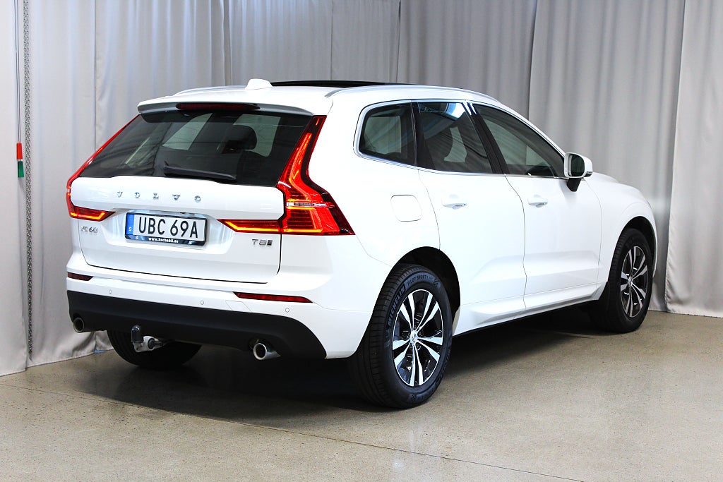 Volvo XC60 T8 392HK Twin Engine AWD Panorama, Drag, B-Kamera, Navi