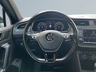 Volkswagen Tiguan TDI 4Motion GT Rattvärm/Drag/SoV-Däck/Kamera/Psens – bild 9