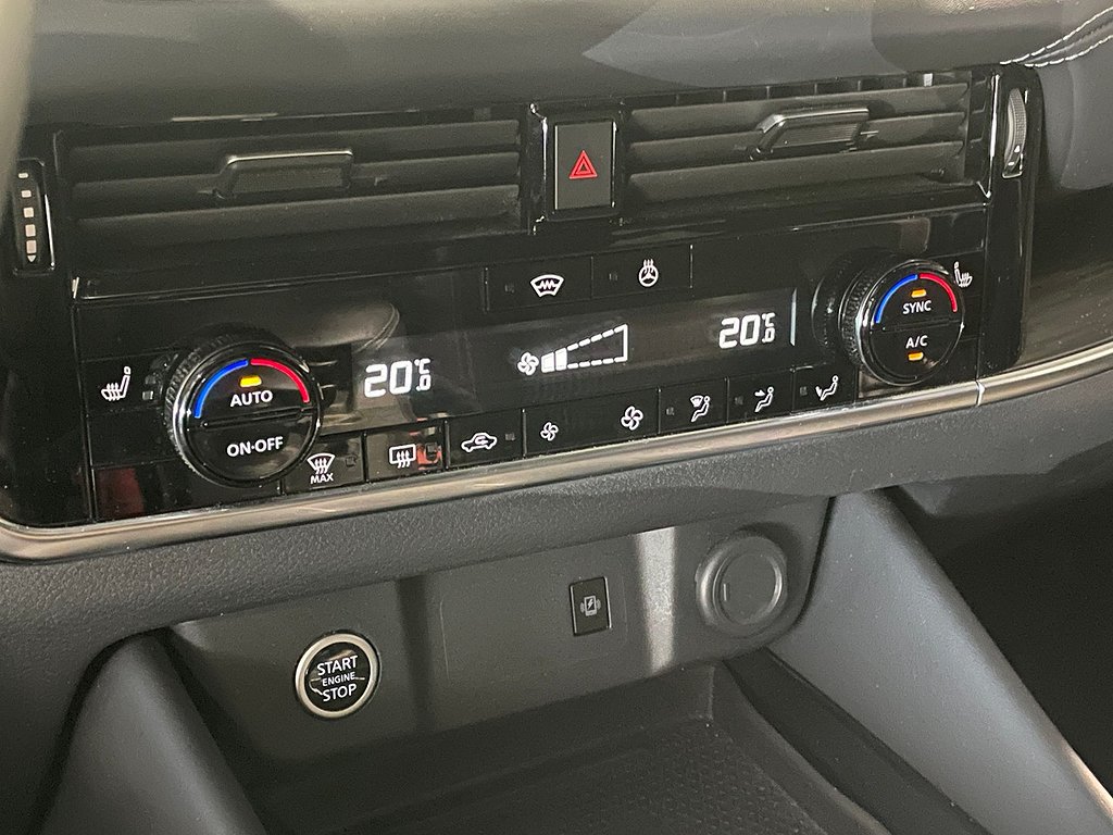 Nissan Qashqai 1.3 TEKNA | Head-Up | 1 ÄGARE | NYSERVAD | 2022