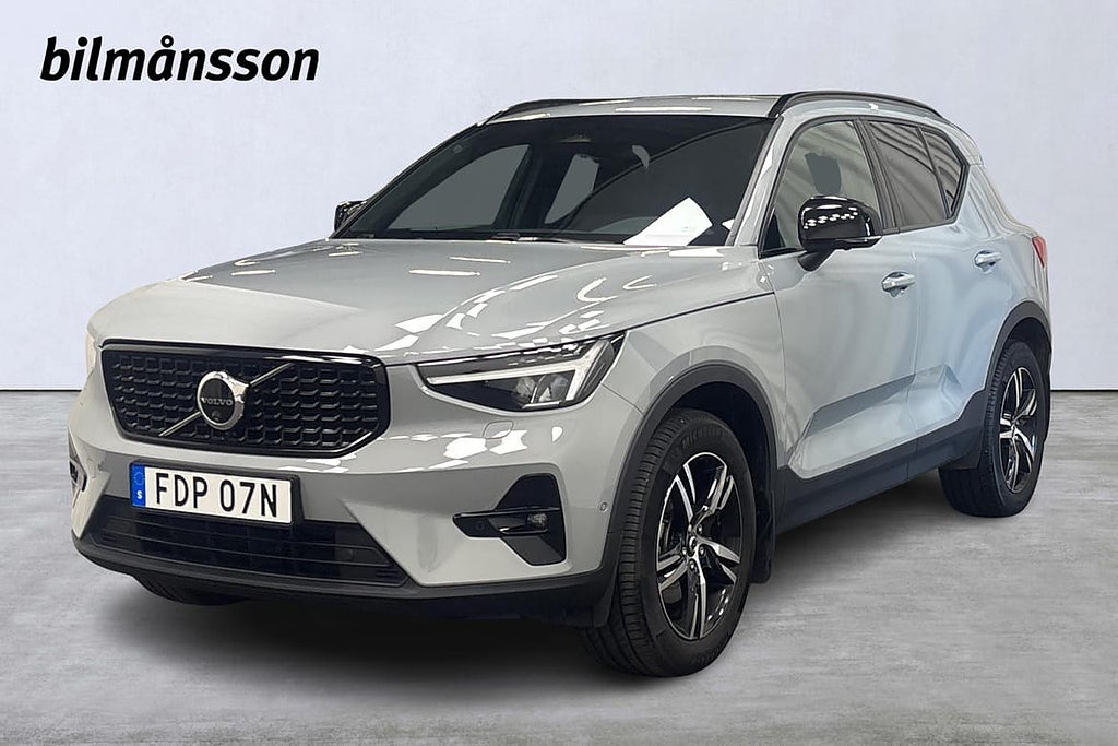 Volvo XC40 B3 FWD Bensin Plus Dark