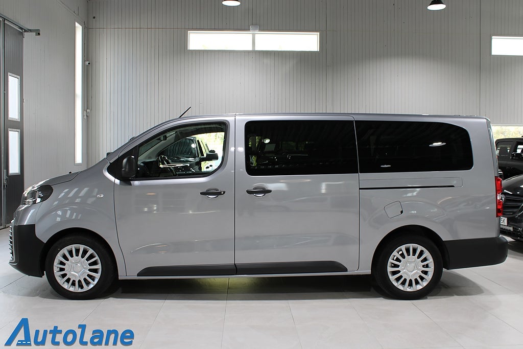 Toyota Proace Verso 2.0 D-4D 9-Sits,Cockpit,Värmare,360°,CarPlay, 177hk