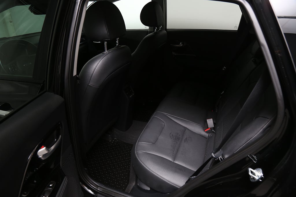 Kia Niro Hybrid 141hk Advance Plus 2 Aut Skinn CarPlay Navi 2020