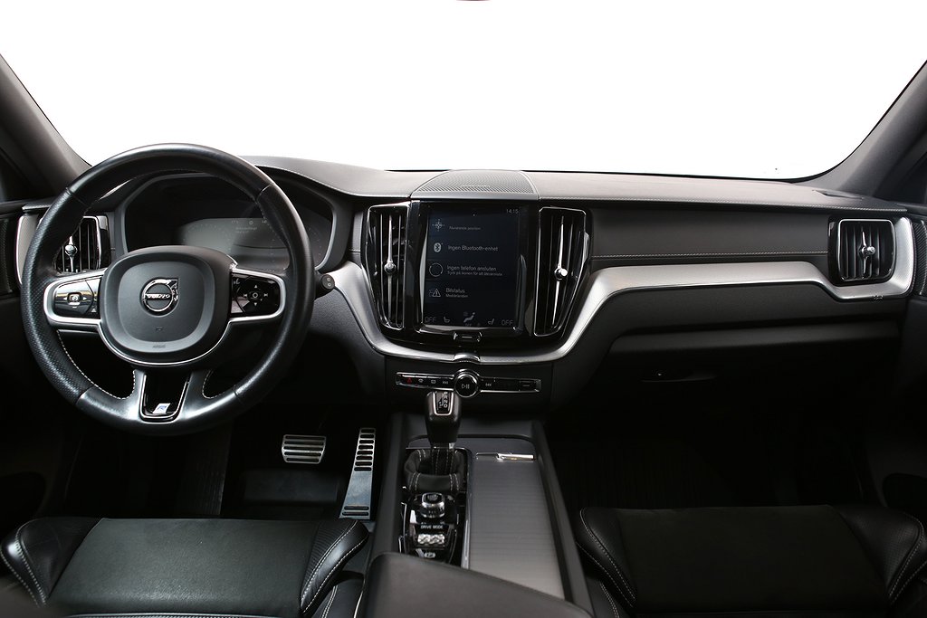 Volvo XC60 T5 250hk R-Design AWD Aut Pano HuD 360° H/K Drag 2019